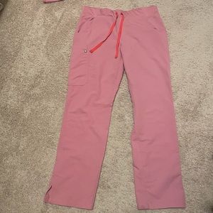 Figs size medium chalk pink Livingston basic scrub pants